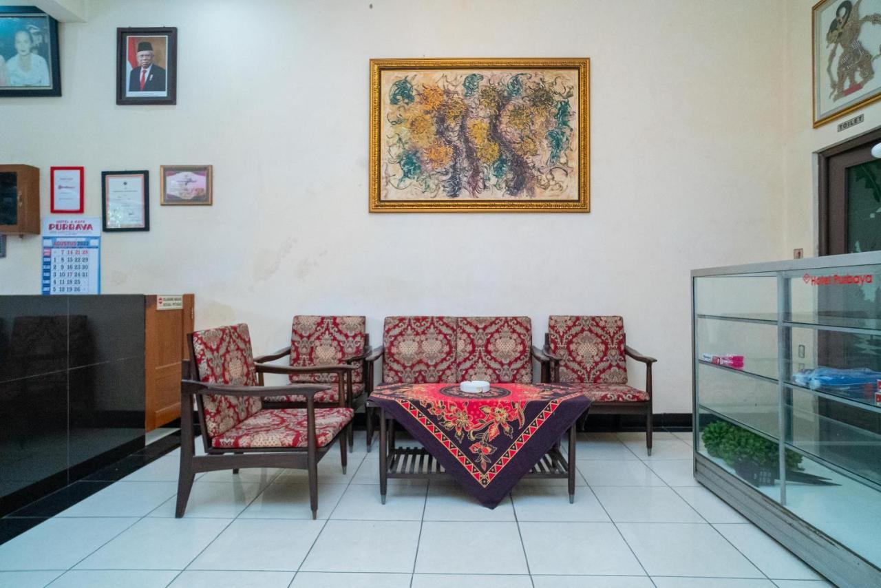 Hotel Reddoorz @ Panglima Sudirman Madiun Exterior foto
